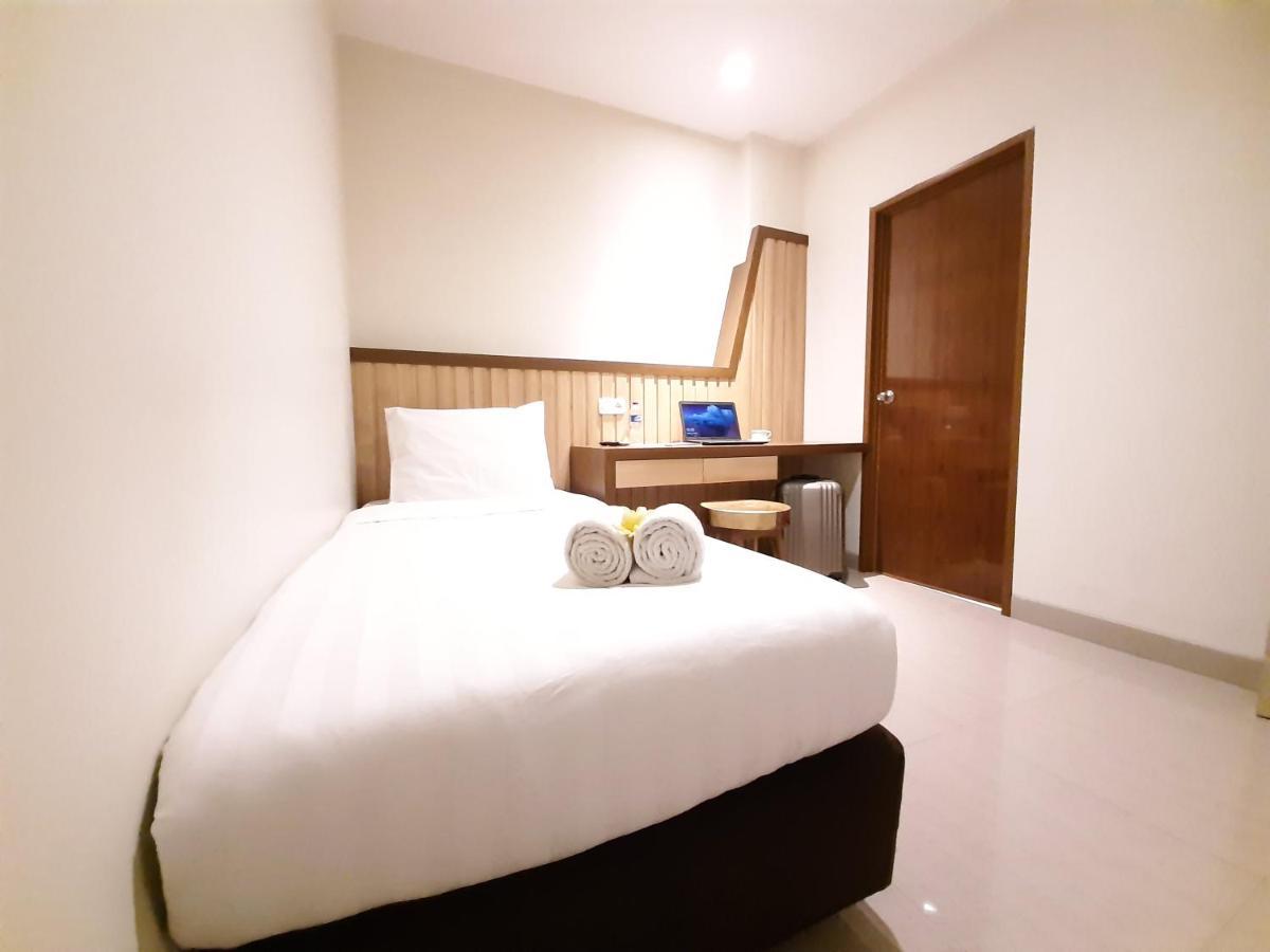 Hotel Pantes Kota Lama سيمارانغ المظهر الخارجي الصورة