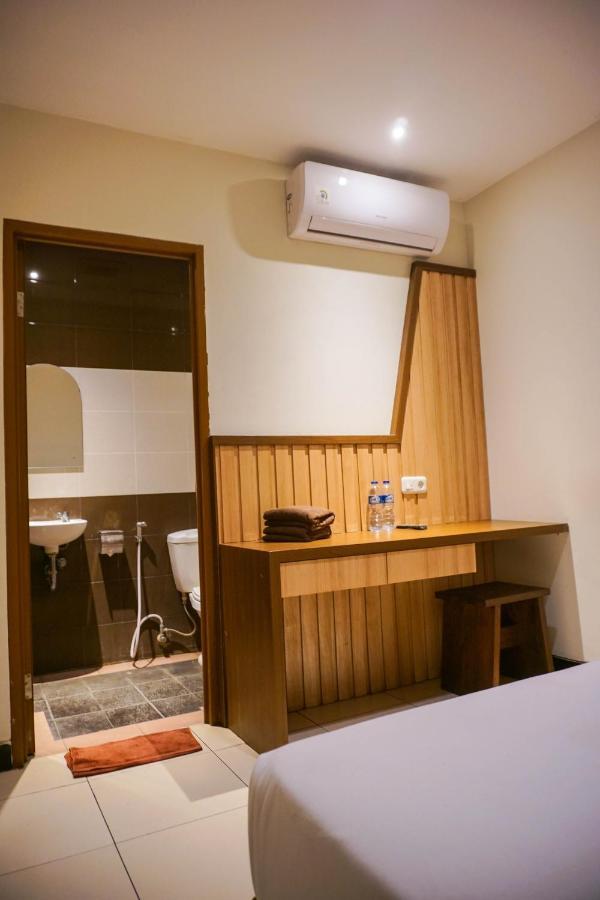 Hotel Pantes Kota Lama سيمارانغ المظهر الخارجي الصورة