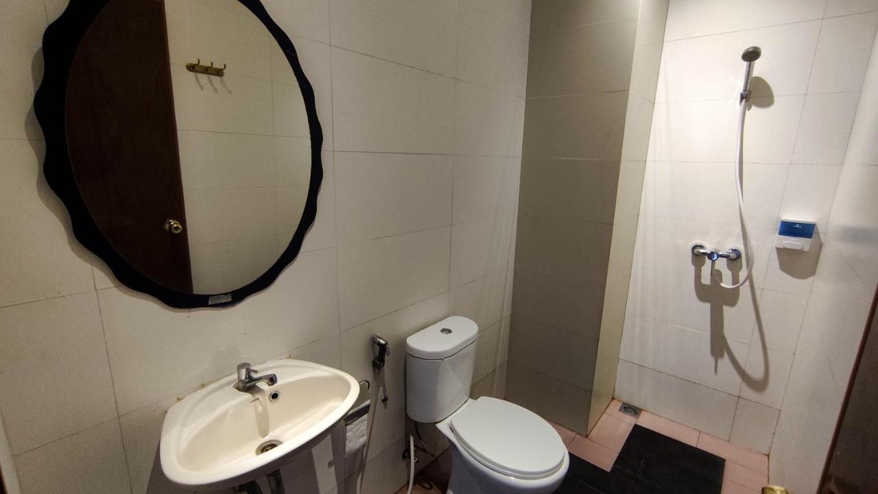 Hotel Pantes Kota Lama سيمارانغ المظهر الخارجي الصورة
