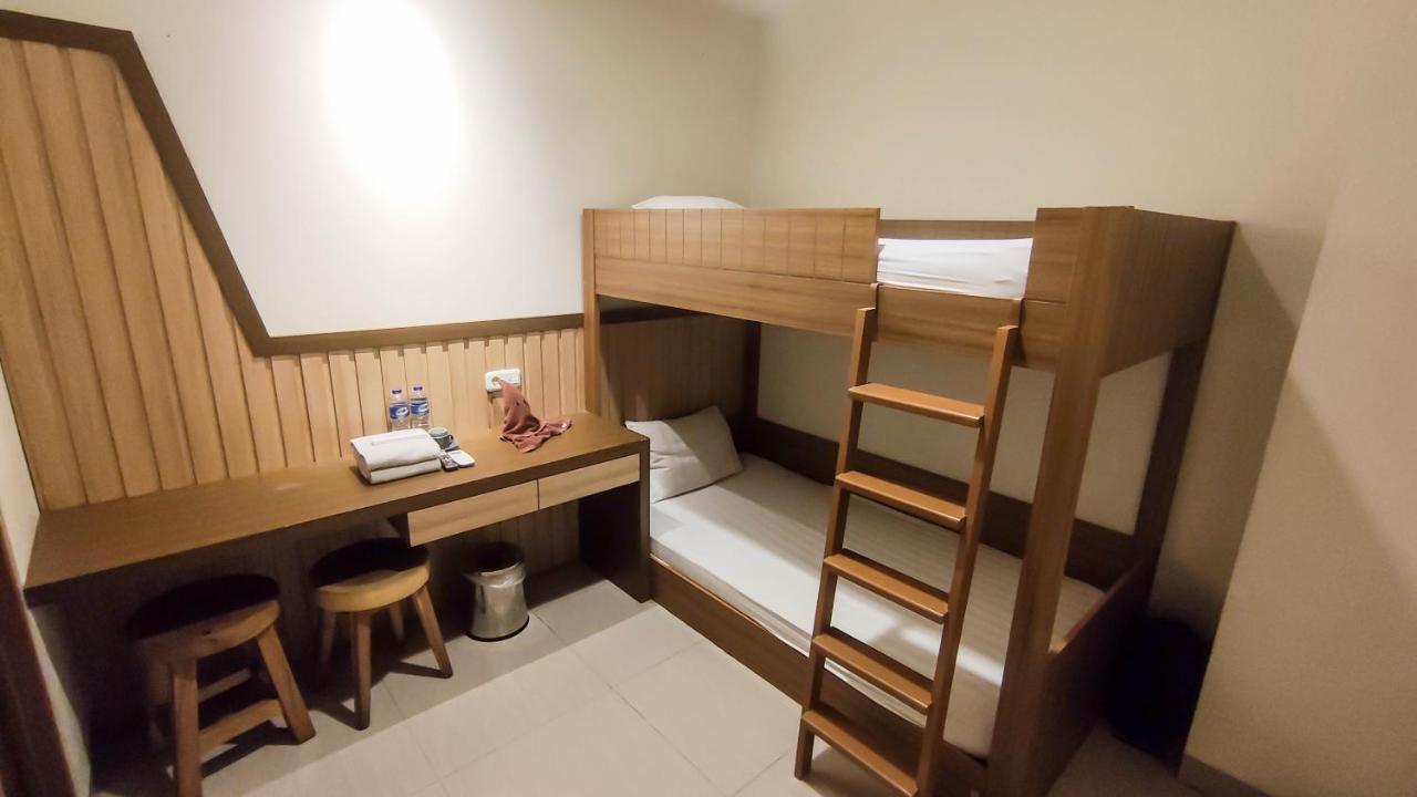 Hotel Pantes Kota Lama سيمارانغ المظهر الخارجي الصورة